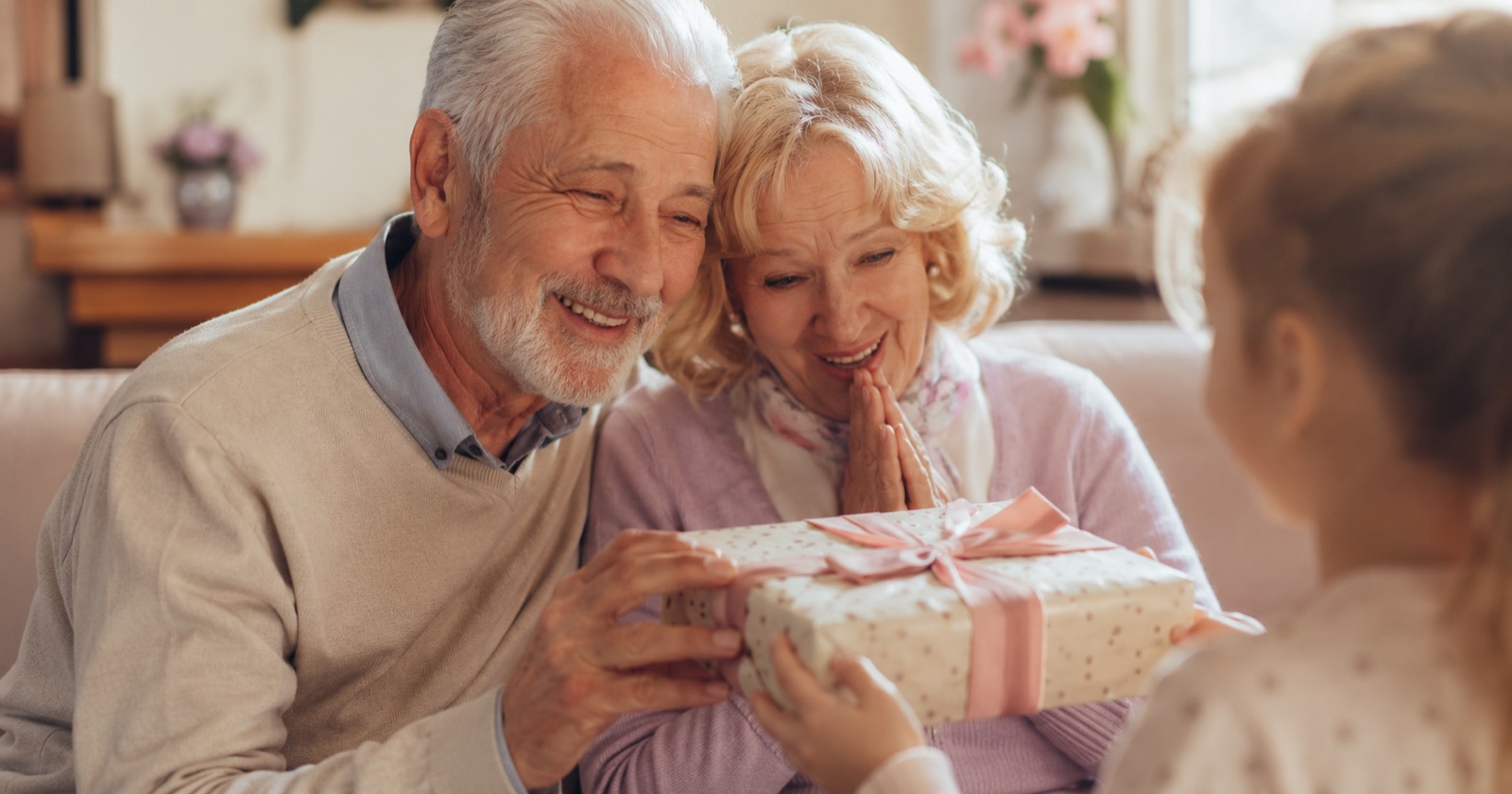 Cadeau grands-parents : la chanson qui traverse les générations